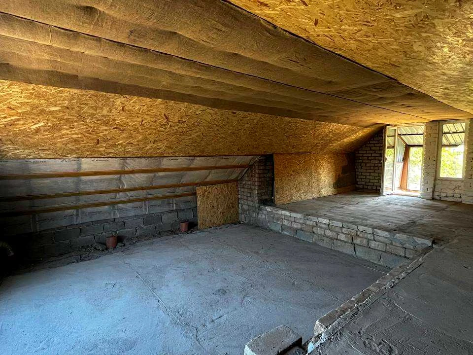 House. Kryvy Rih, Volodymyr Mykhailichenka St.