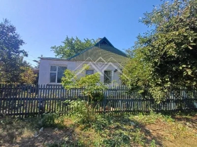House for Sale in Central District with Furniture