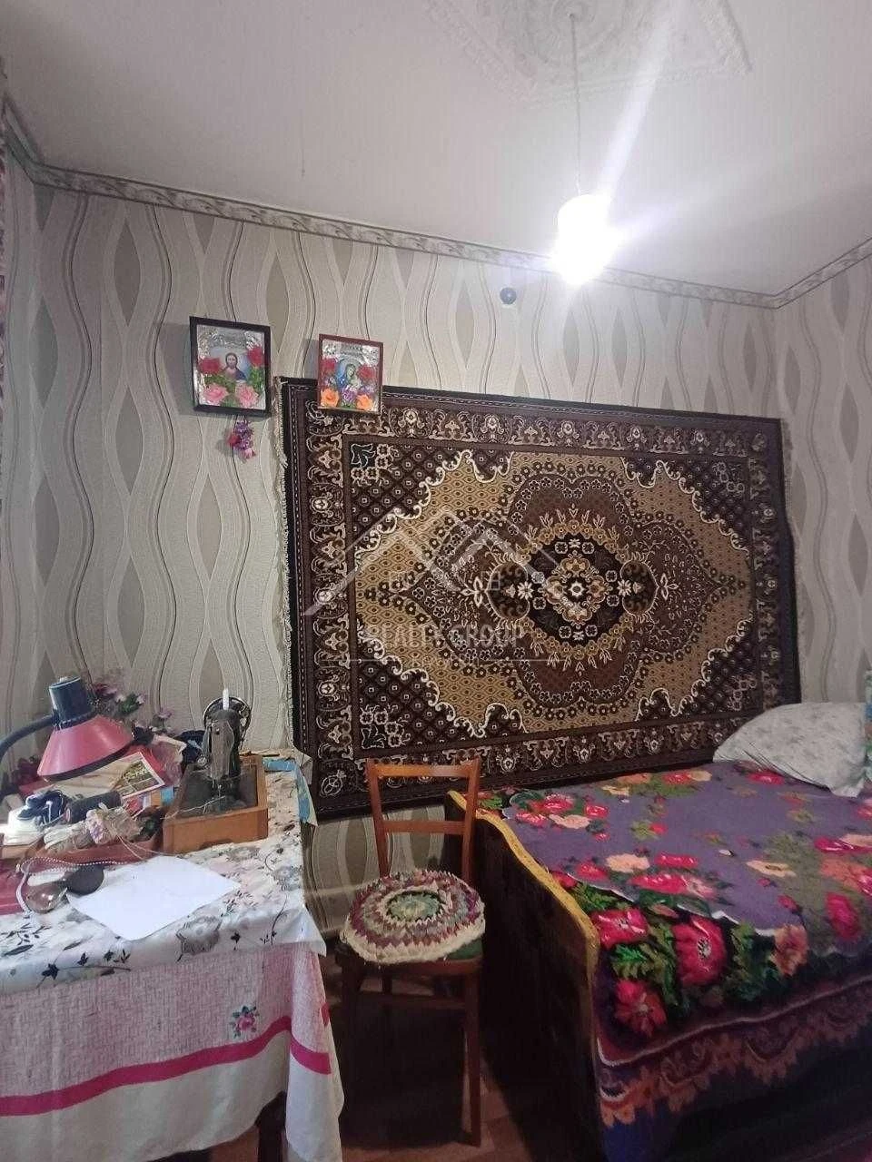 House for Sale in Central District with Furniture