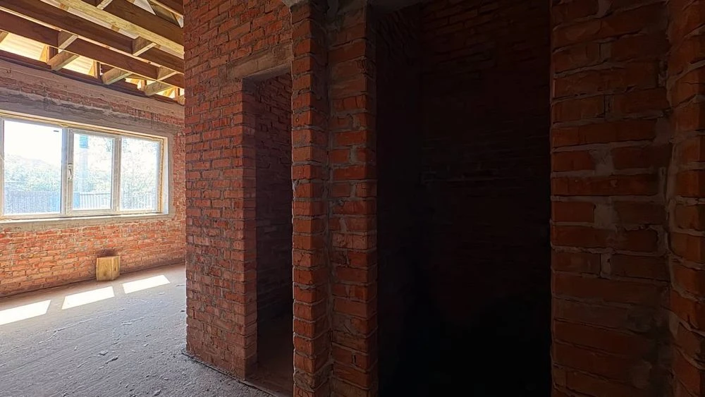House for sale in the city center, on Kryvbas Street. 1