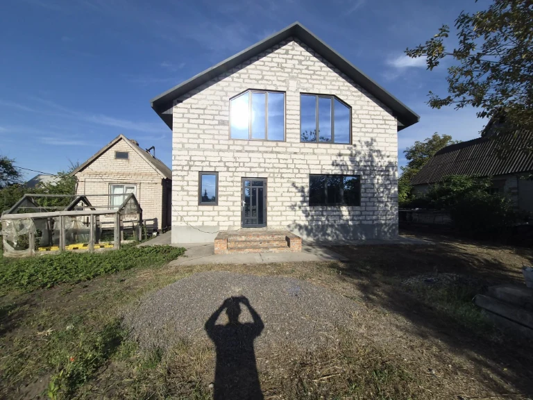 House for sale. New construction. Druzhba.