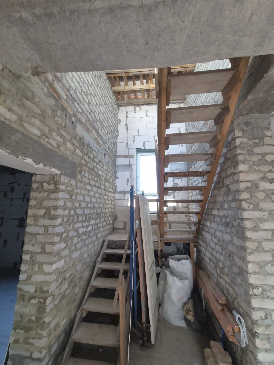 House for sale. New construction. Druzhba.