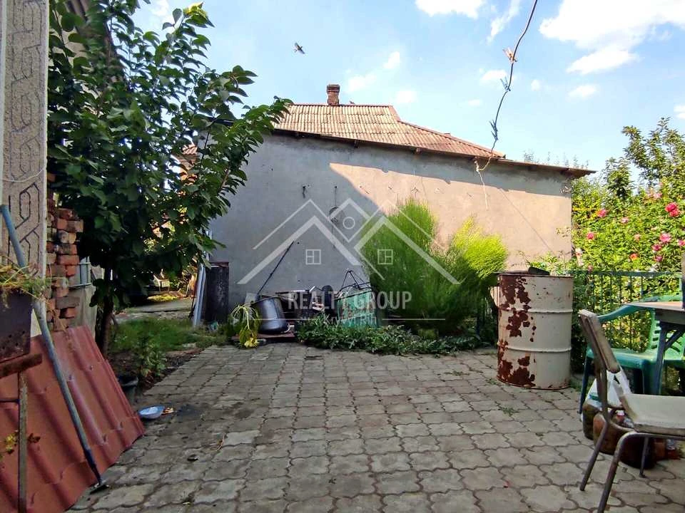 Будинок. Кривий Ріг, Брунькова вул. (Аносова)