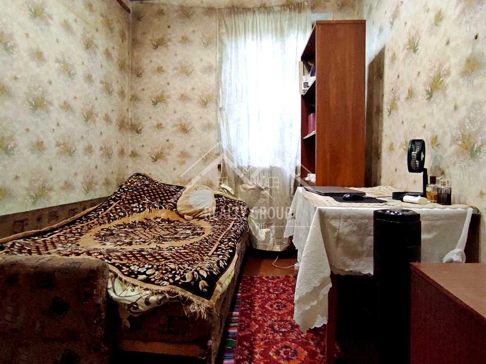 Будинок. Кривий Ріг, Брунькова вул. (Аносова)
