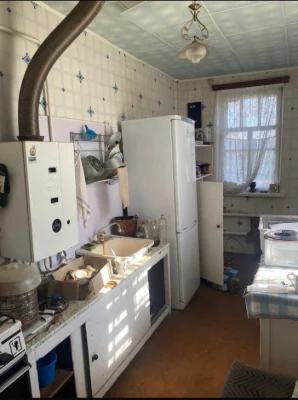 Дім в довгінцивському р-ні, батуринської