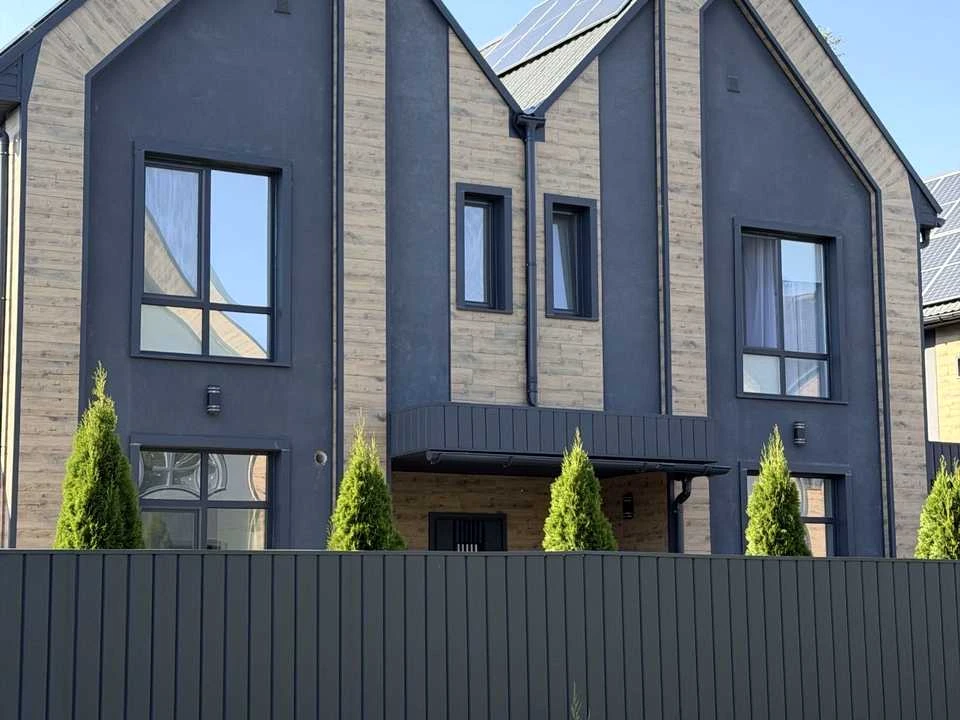 House. Kryvyi Rih, Chernyshok St. (Chernyshok)