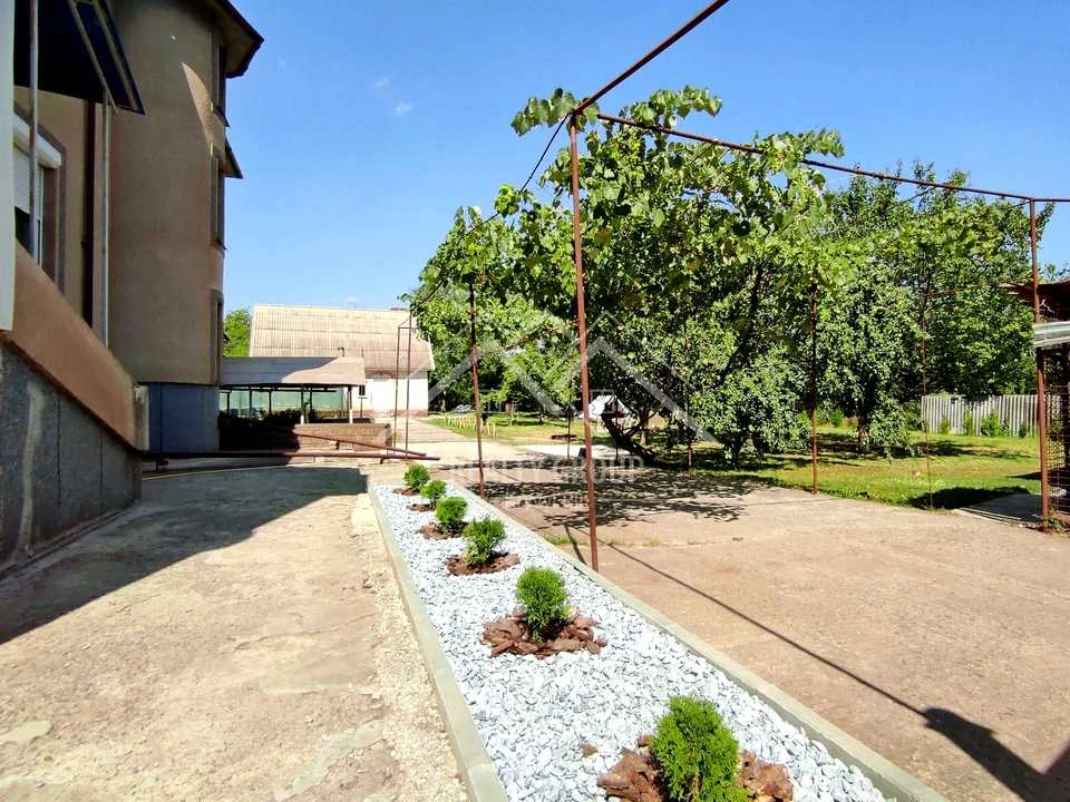 House. Kryvyi Rih, Dosatku str.