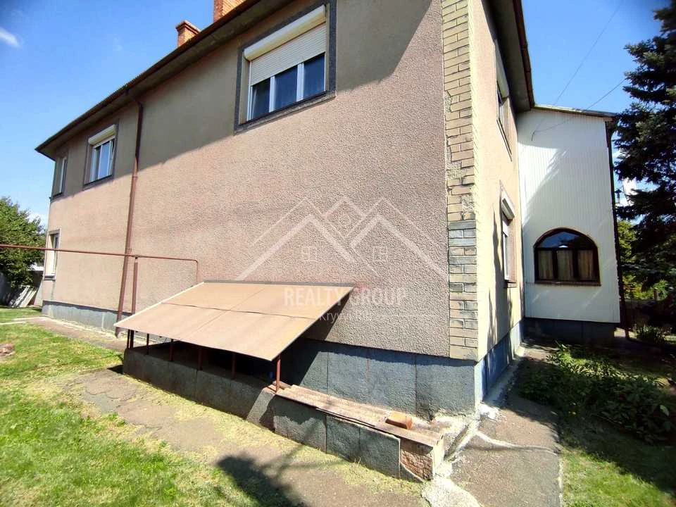 House. Kryvyi Rih, Dosatku str.