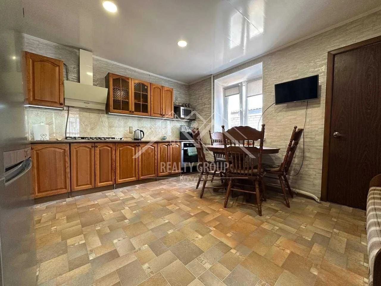 House for Sale near Druzhba, Romskaya Street