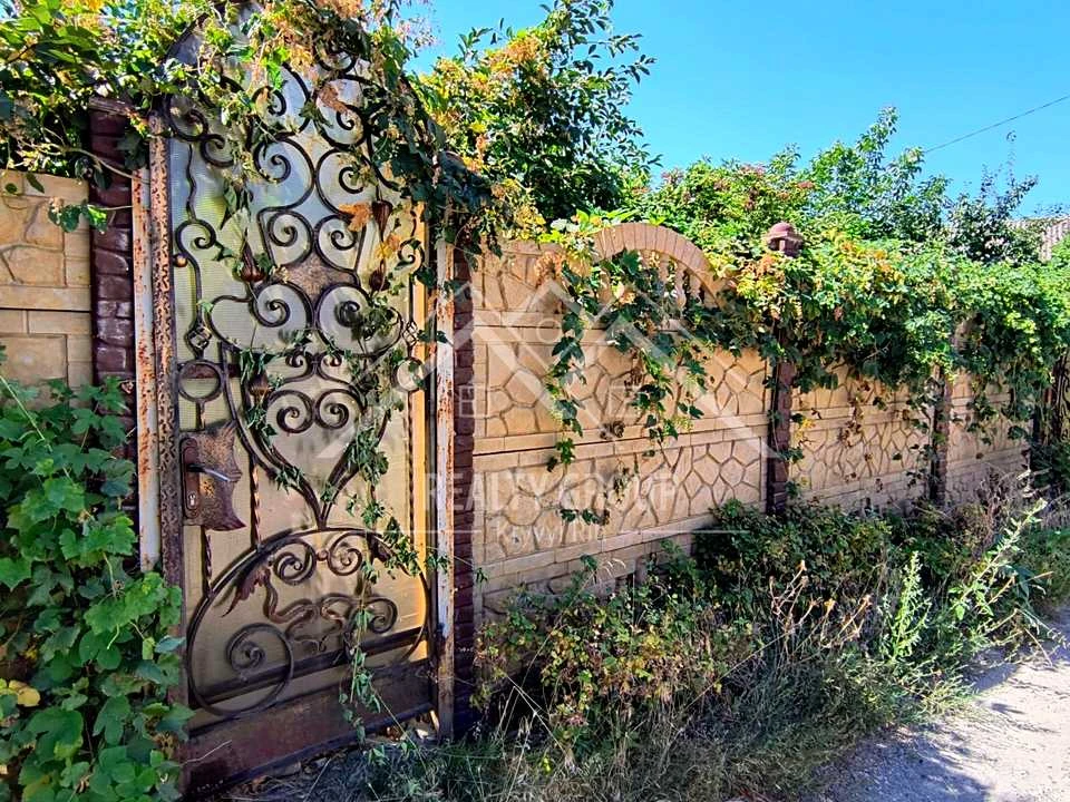 Будинок. Кривий Ріг, Говерлівська вул. (Самойлова)