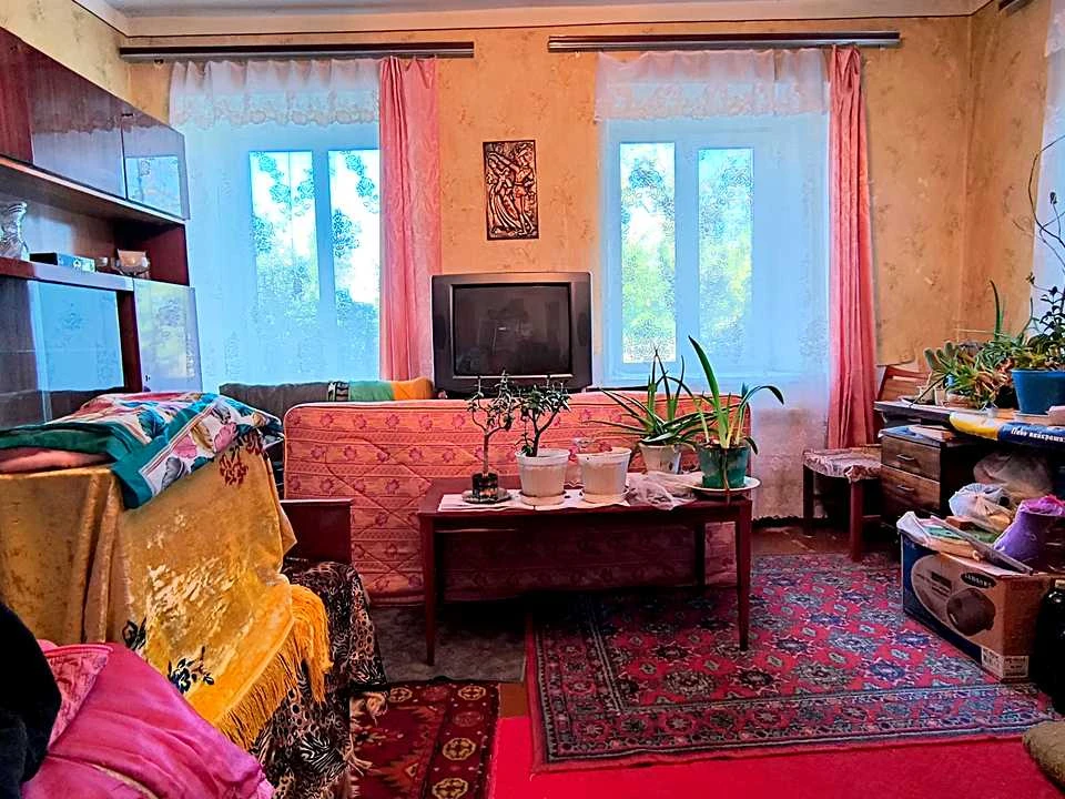 Будинок. Кривий Ріг, Паровозна вул.