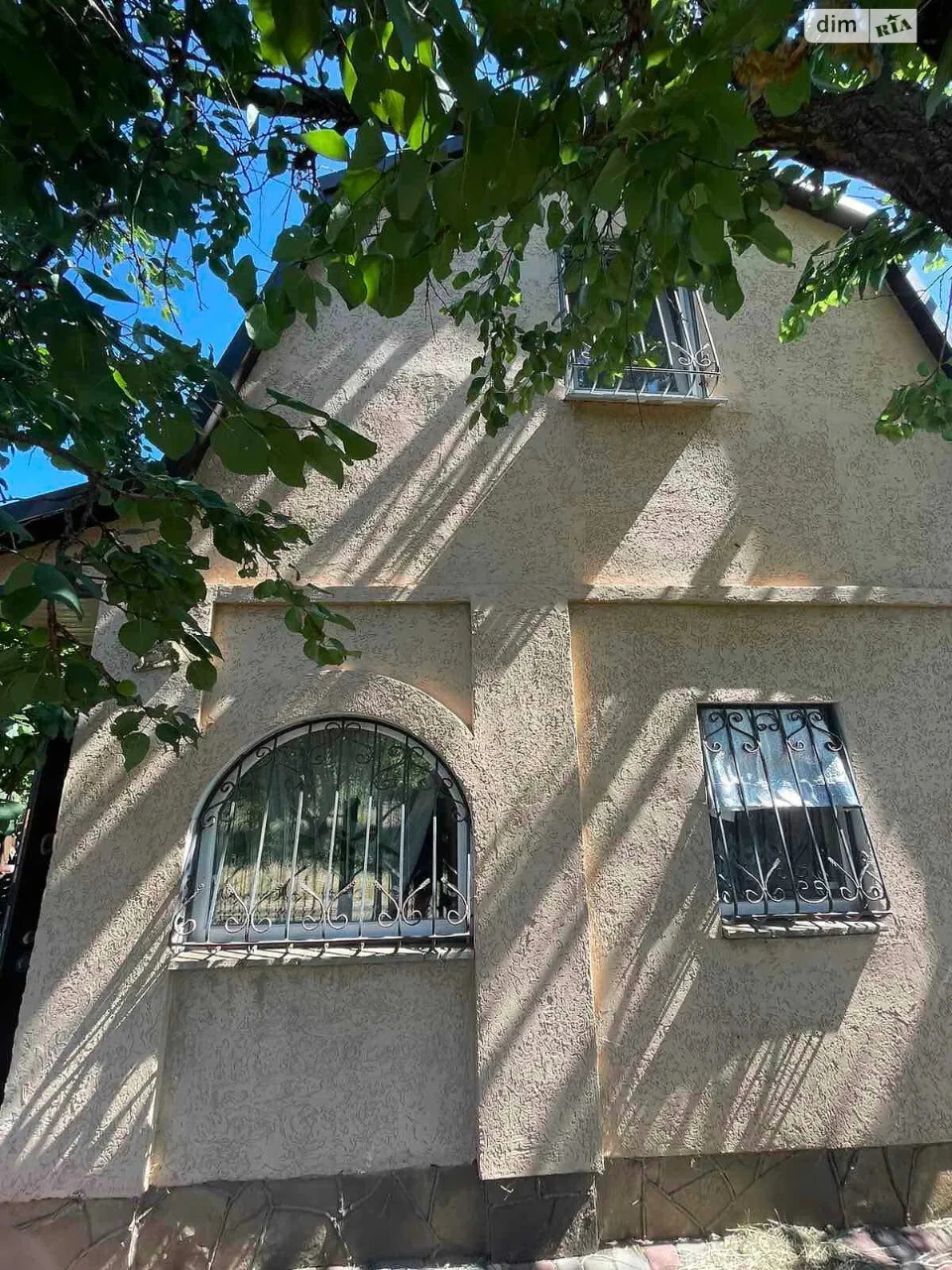 For Sale: Cottage