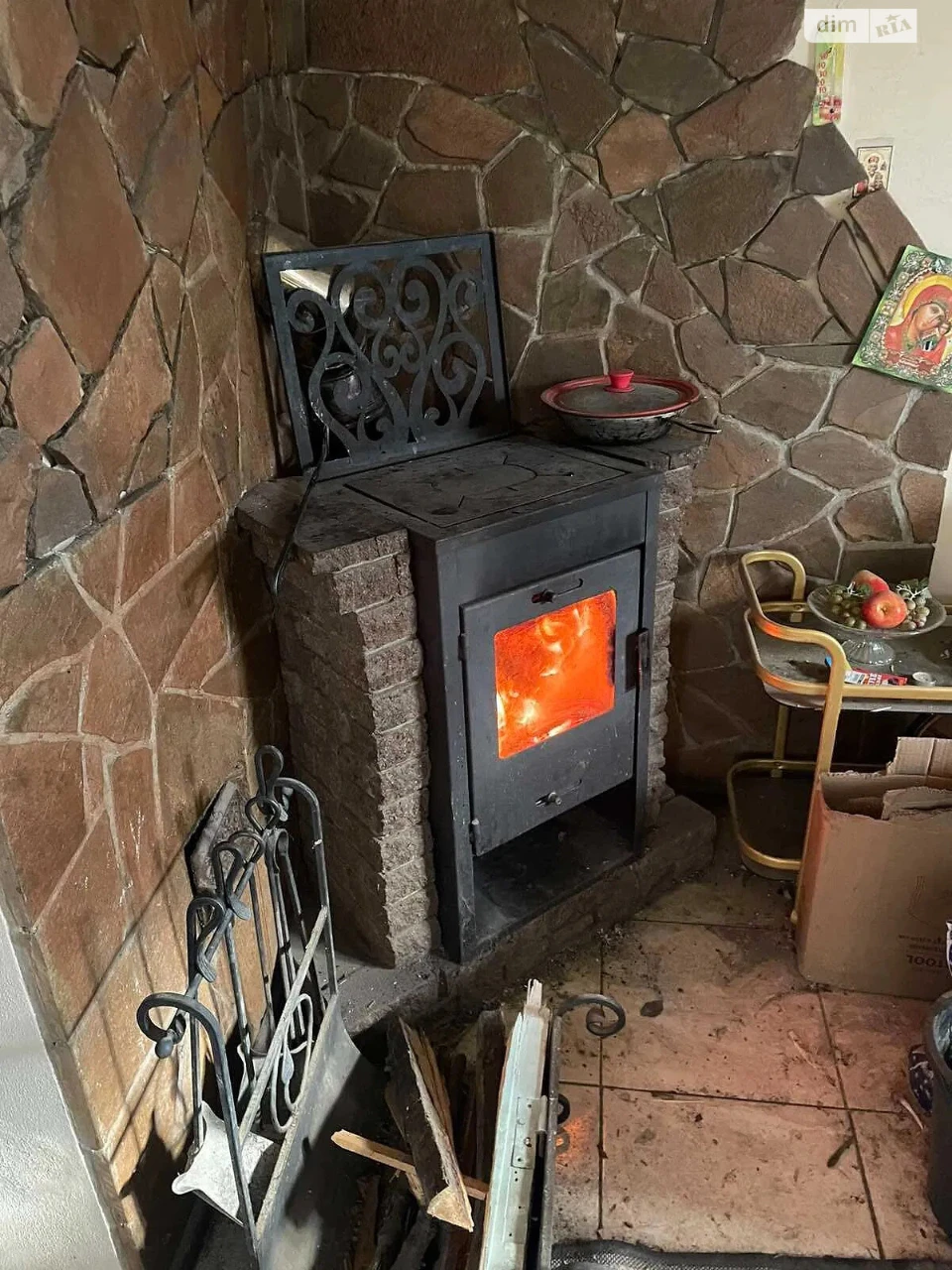 For Sale: Cottage