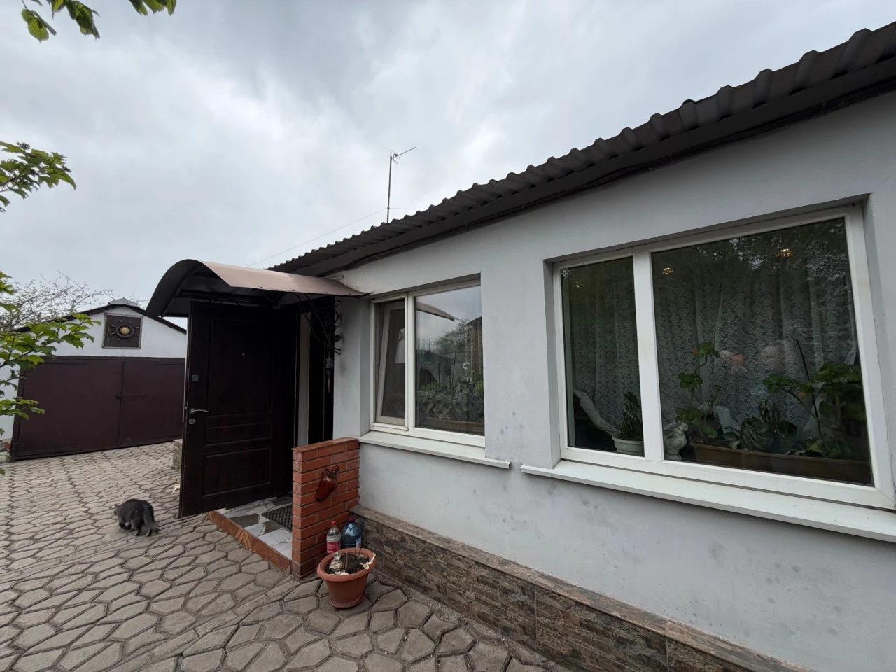 For Sale House, Dzerzhinka district, Strela settlement, Metallurgists district.