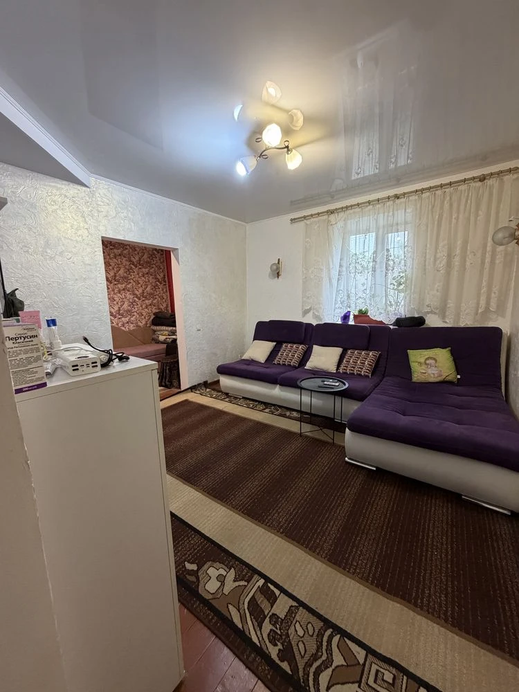 For Sale House, Dzerzhinka district, Strela settlement, Metallurgists district.