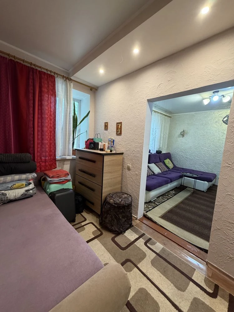 For Sale House, Dzerzhinka district, Strela settlement, Metallurgists district.
