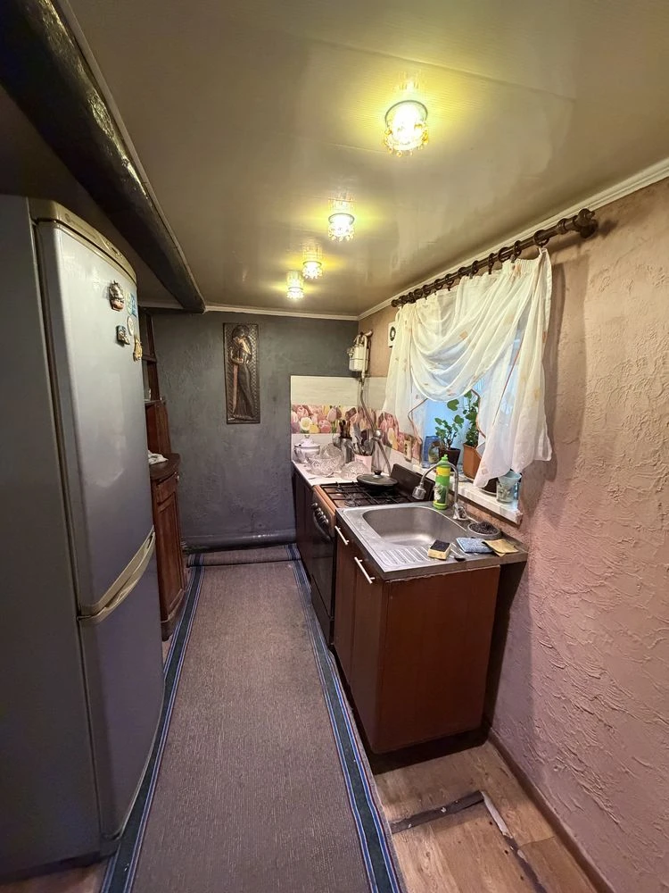 For Sale House, Dzerzhinka district, Strela settlement, Metallurgists district.