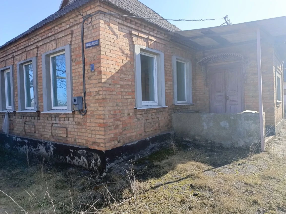 Продаётся дом ул.Пихотинская дом 1