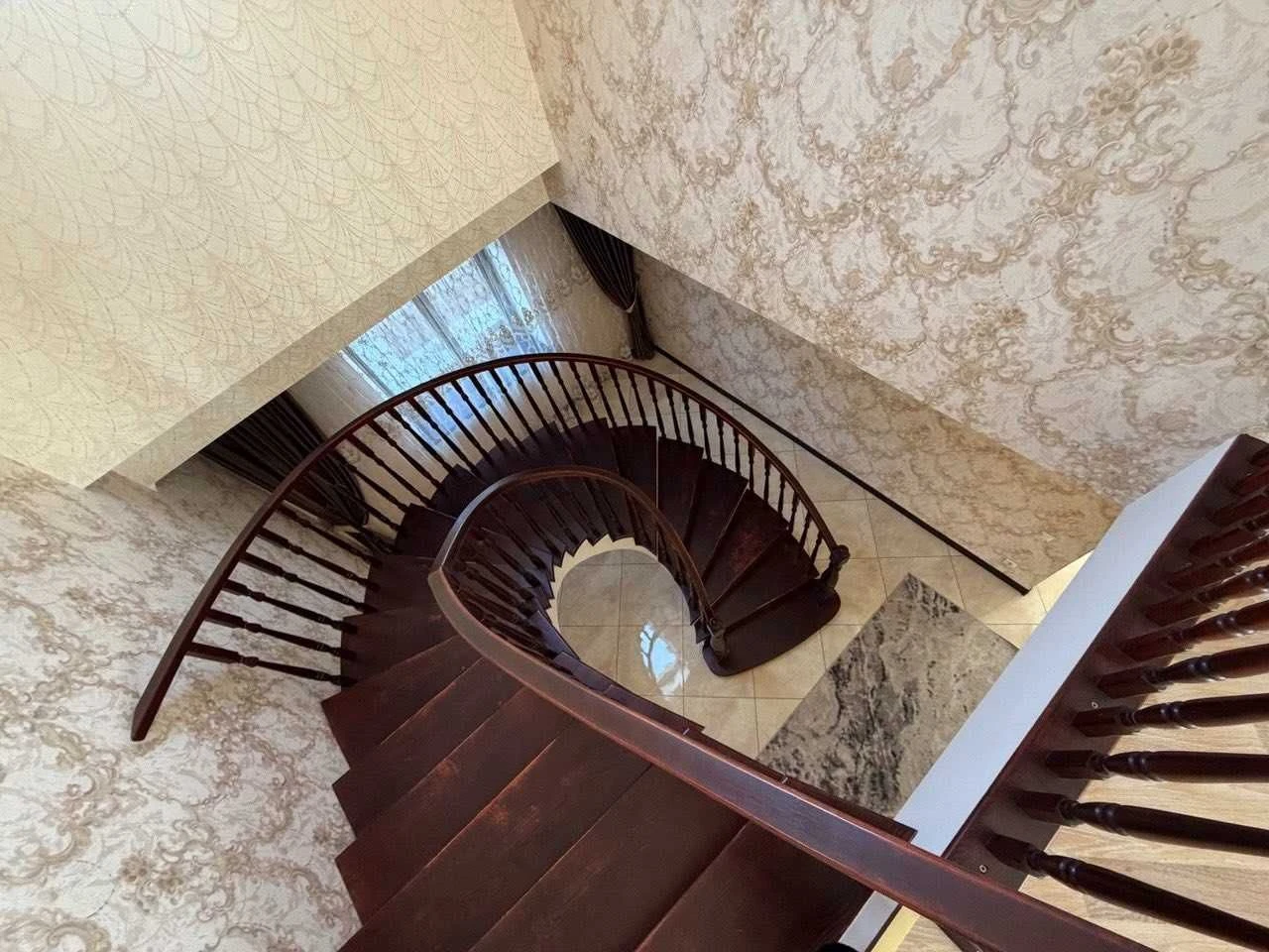 Sale of a modern two-story house on Grozneskaya Street