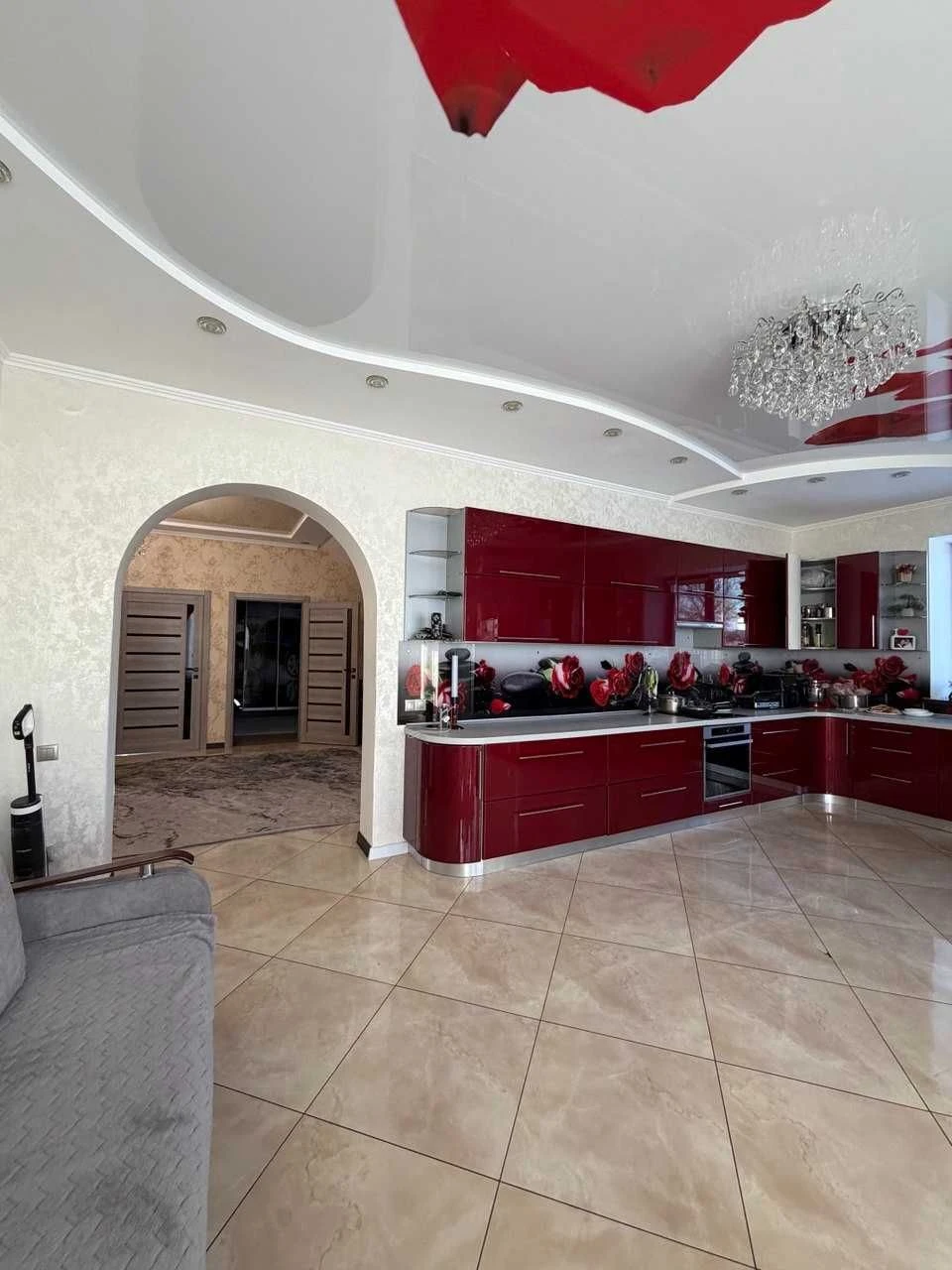 Sale of a modern two-story house on Grozneskaya Street