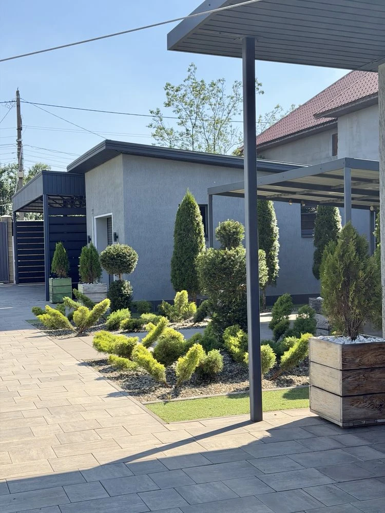Sale of a new house on Lastochka, Sichovyh Streltsy Street