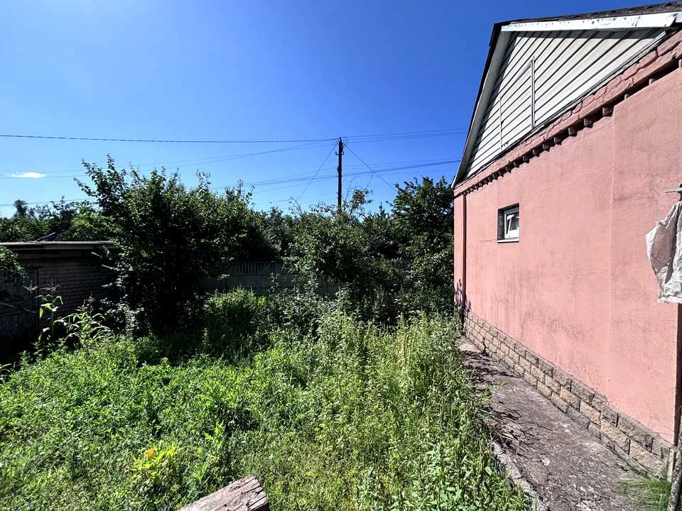 House. Kryvyi Rih, Olesya Honchar Street (Novgorod Street)