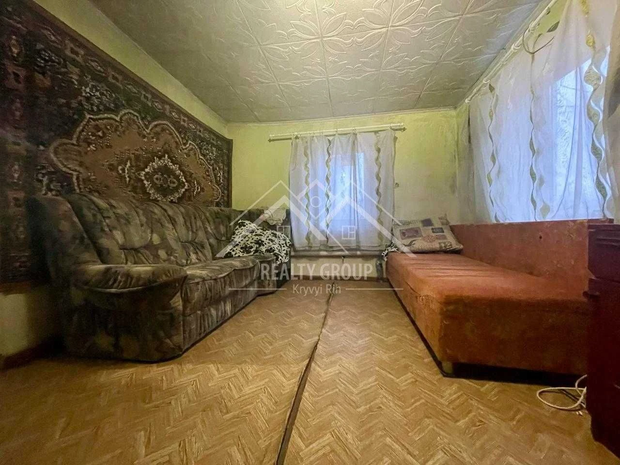 Sale of house on Kupryn Street
