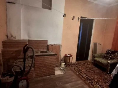 Будинок. Кривий Ріг, Яворницького вул.