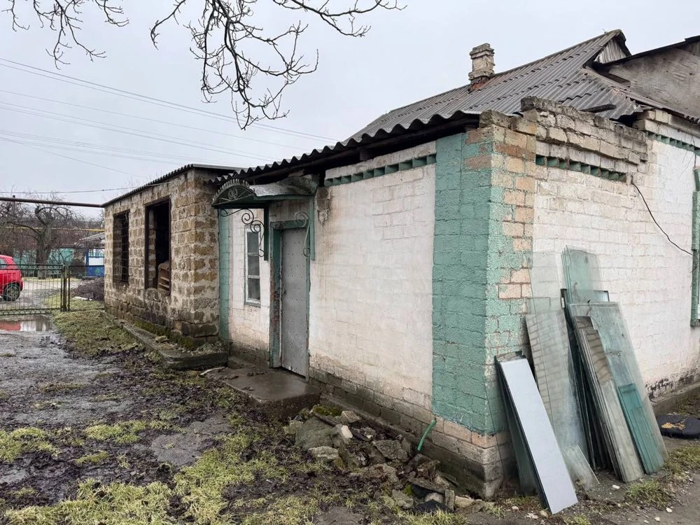 Sale of house in Kolomiyevo, 10 acres, 3 rooms, water, electricity