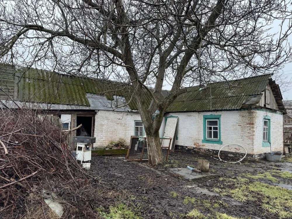 Sale of house in Kolomiyevo, 10 acres, 3 rooms, water, electricity