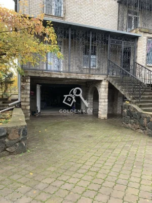 Family house for sale in Ternivsky district.