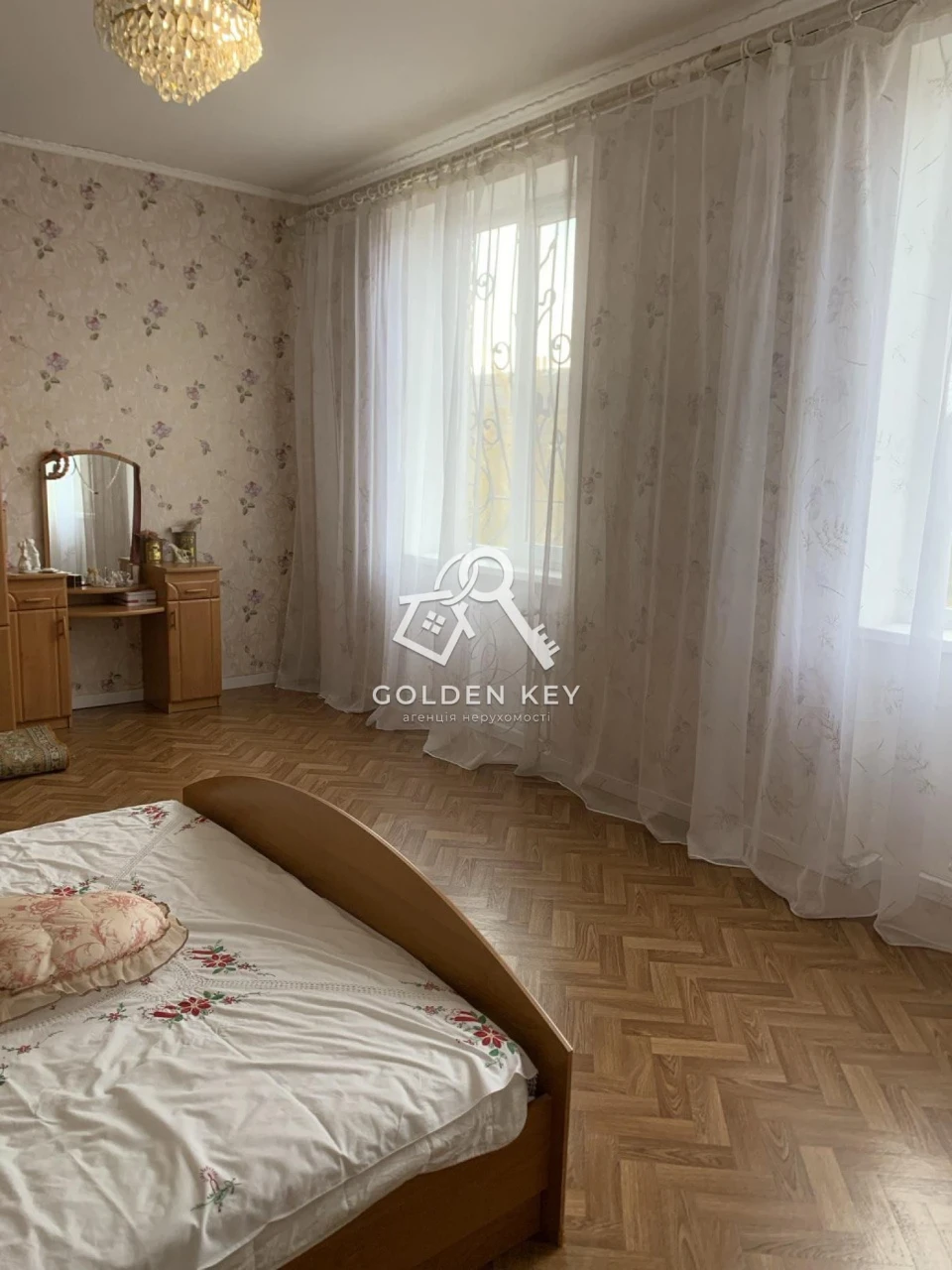 Family house for sale in Ternivsky district.