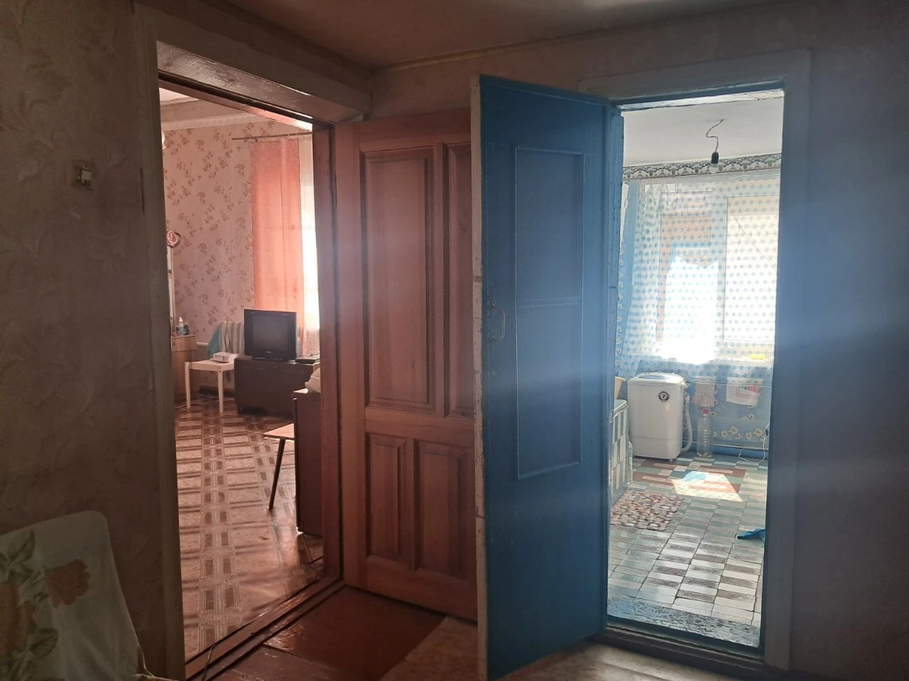 For sale, a good house