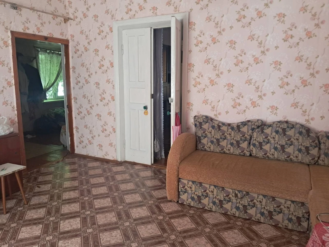 For sale, a good house