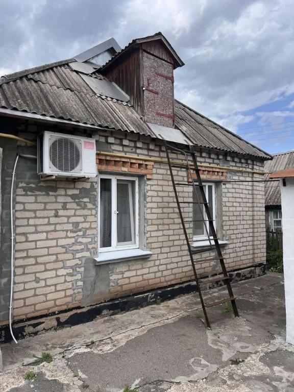 House for Sale in the 44th Quarter, Pishchana Street