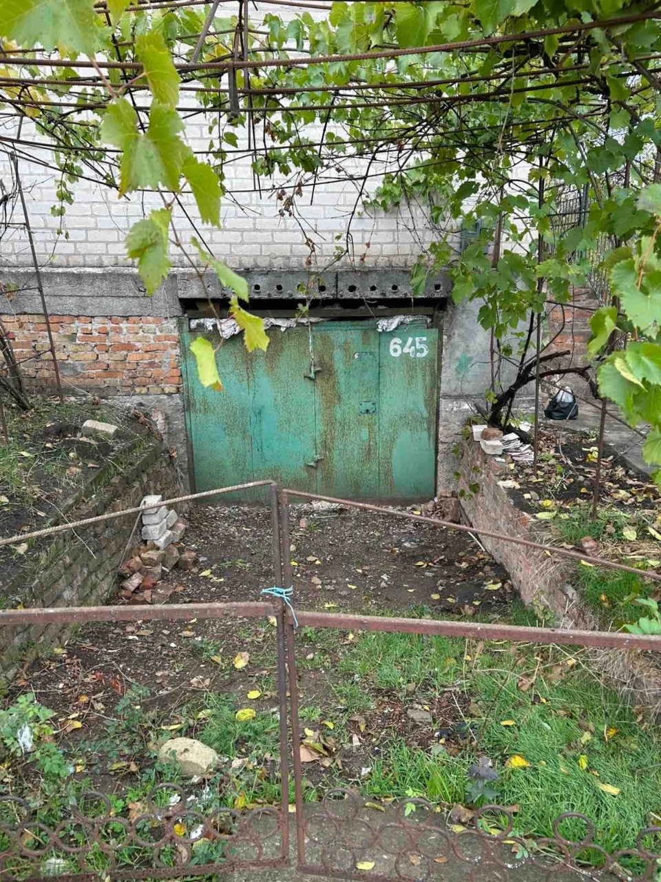 Продаж гарної дачі на Поромі