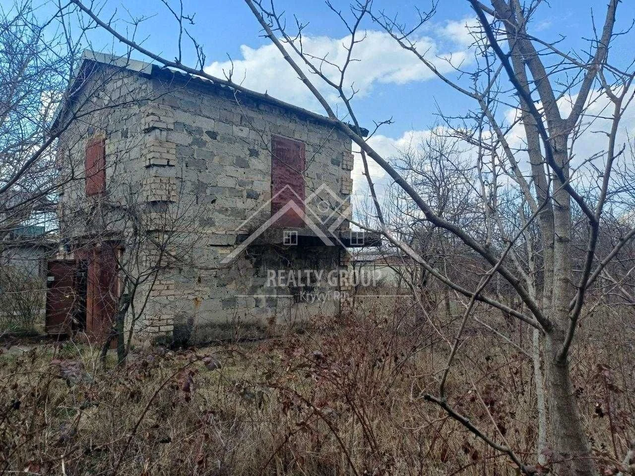 Sale of a private plot of land in the "Architect" cooperative with an additional plot