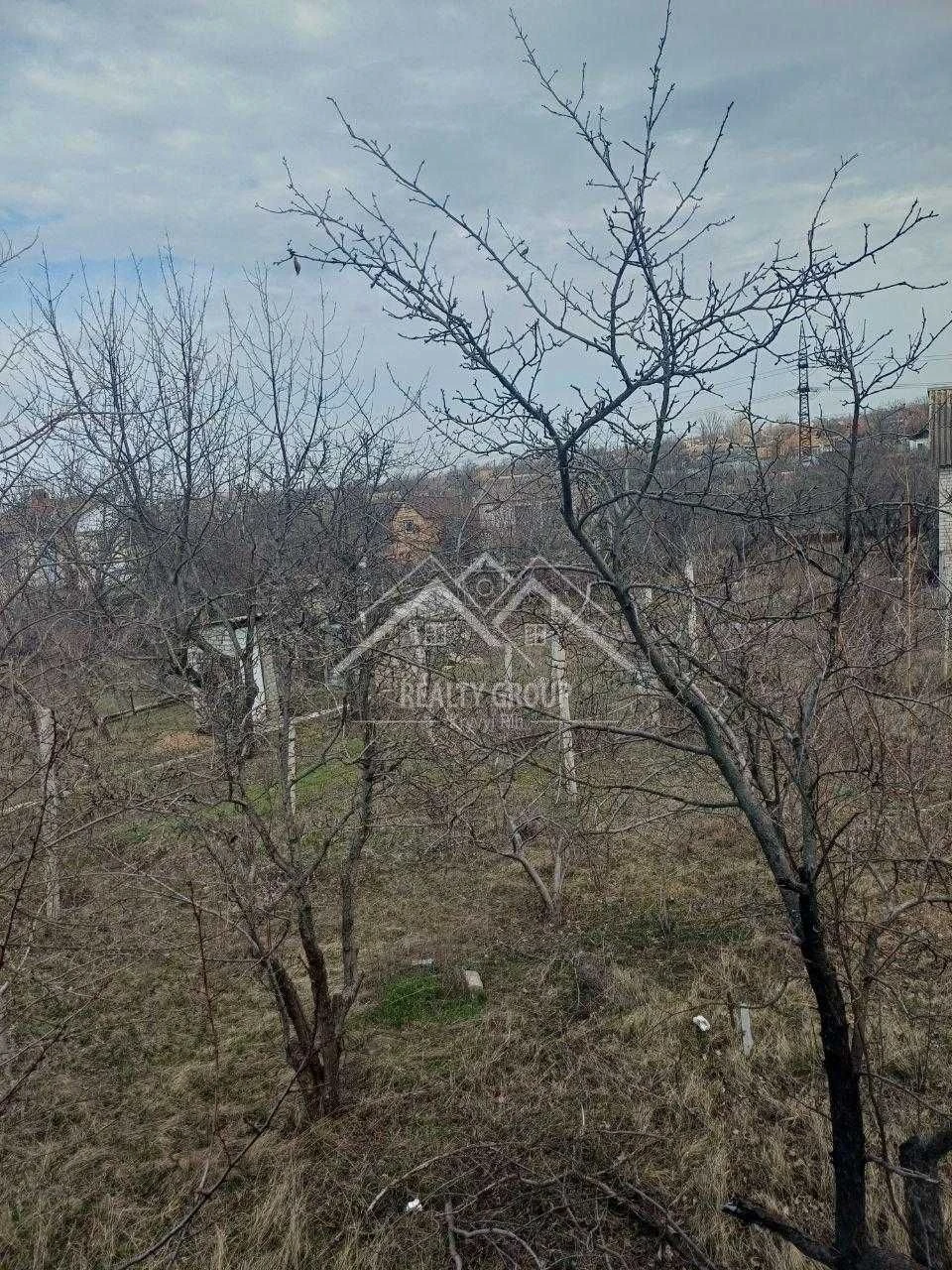 Sale of a private plot of land in the "Architect" cooperative with an additional plot