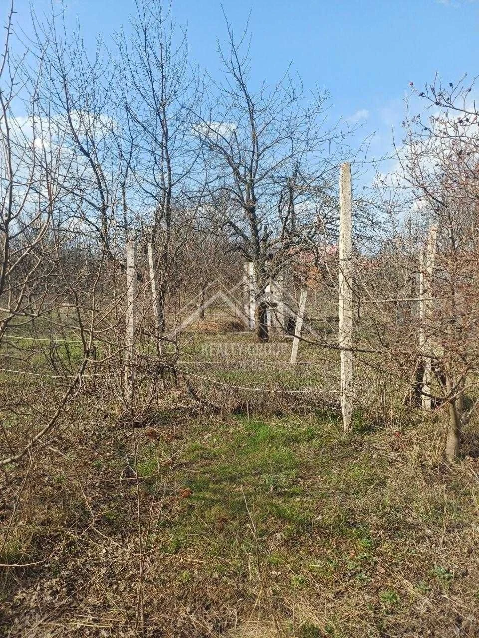 Sale of a private plot of land in the "Architect" cooperative with an additional plot