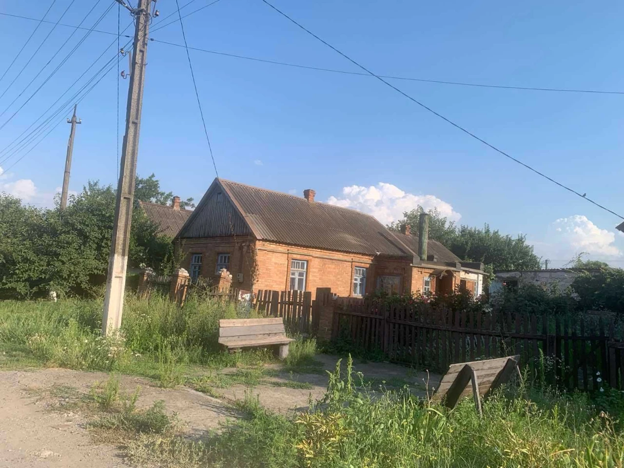 Продаж будинку по вул. Кошута, зупинка Каховська