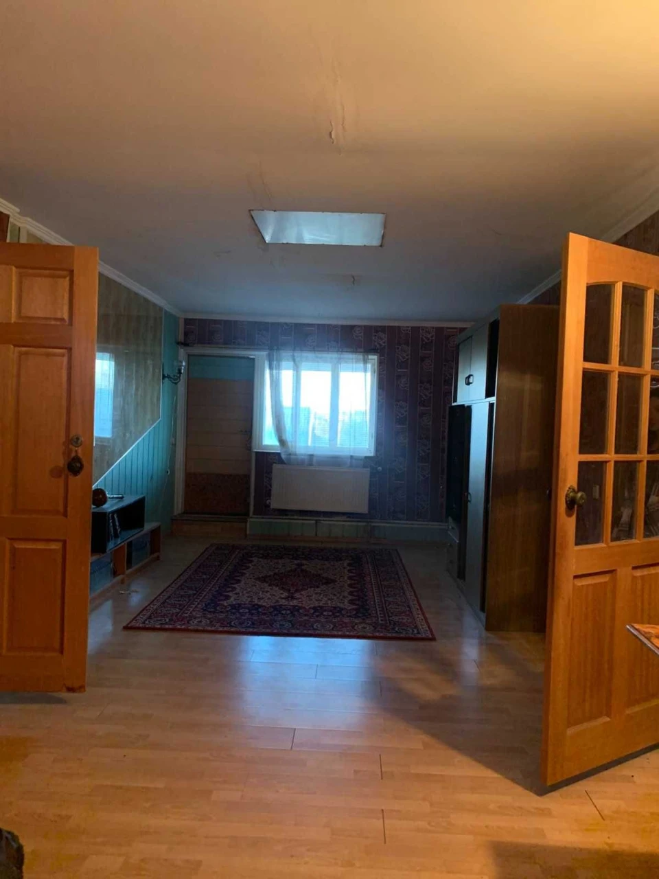 Sale of House on Anderson Street, Lastivka District, Shoe Factory