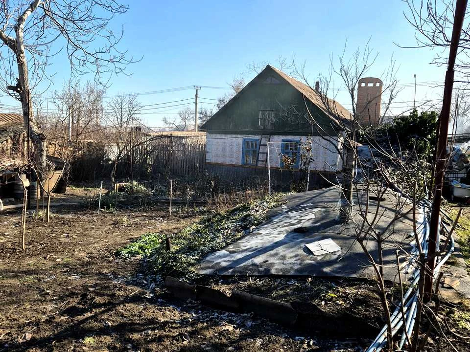 Будинок. Кривий Ріг, Волонтерів вул. (Світлогірська)