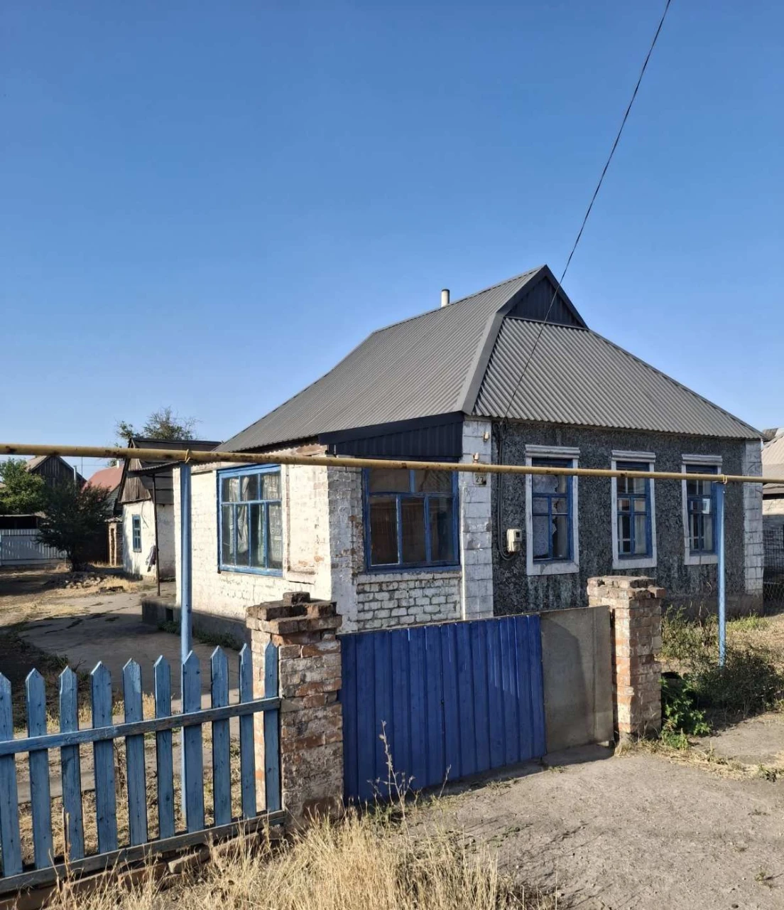 For Sale: 3-bedroom house/Metelurgi district