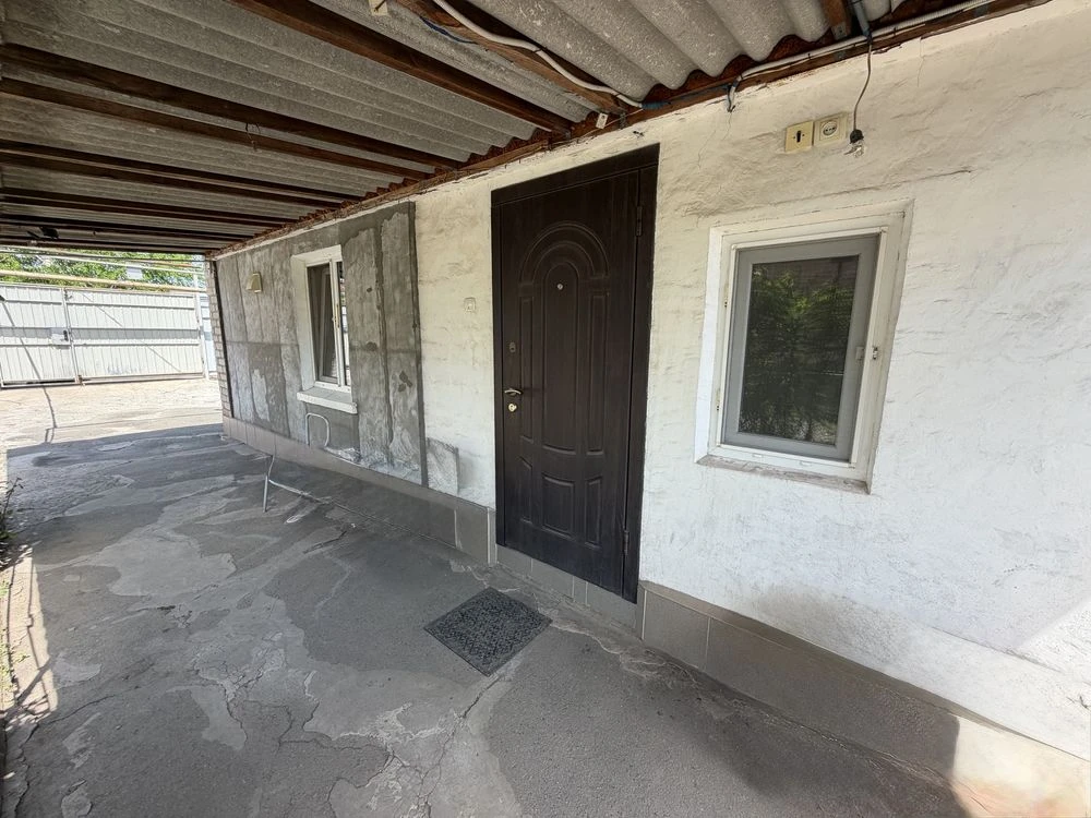 House for sale in Ternovskiy district.