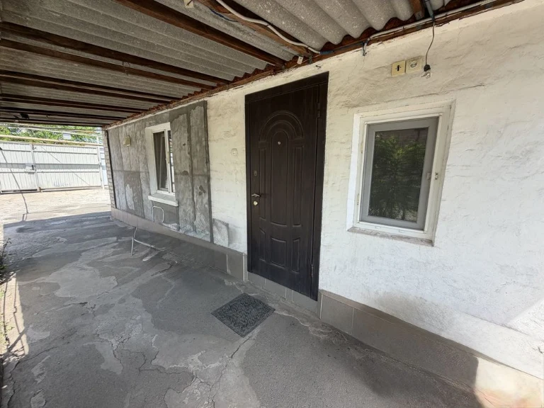 House for sale in Ternovskiy district.