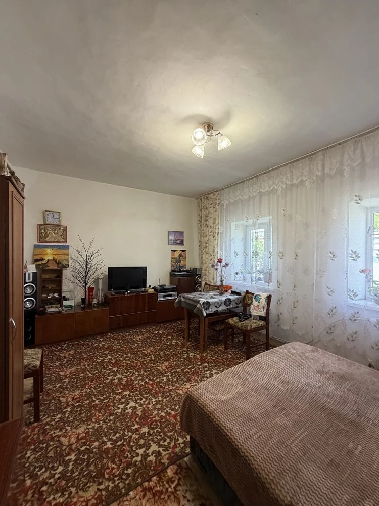 House for sale in Ternovskiy district.