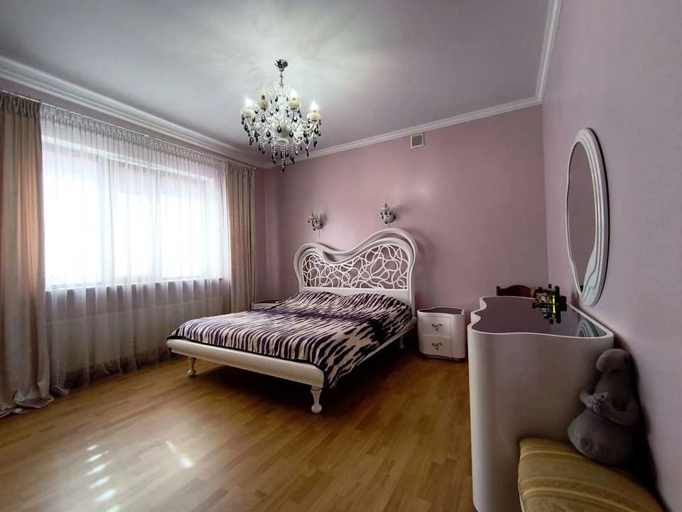 Будинок. Кривий Ріг, Ярослава Мудрого вул.