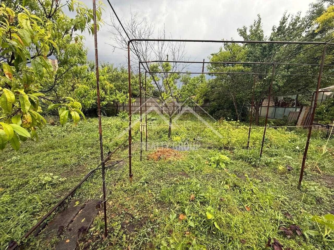 Продаж будинку на Артемі ( єВідновлення)