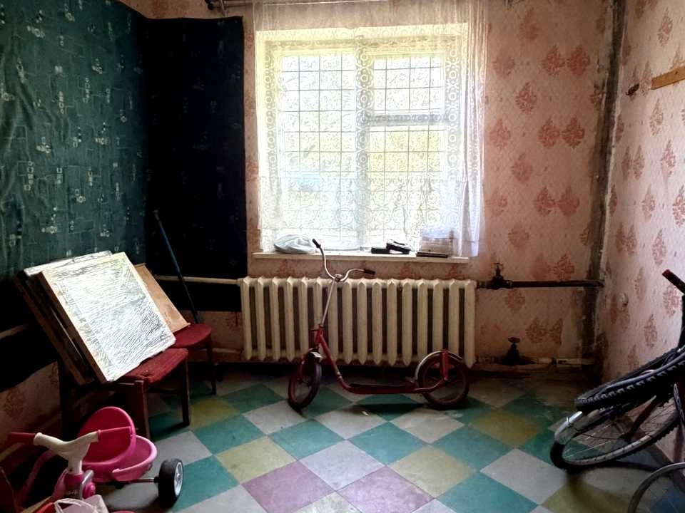 House. Kryvyi Rih, Yunikh Moryakiv Street (Sergo)