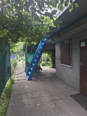 Selling house/cottage by the river / from Zarych 5 km /